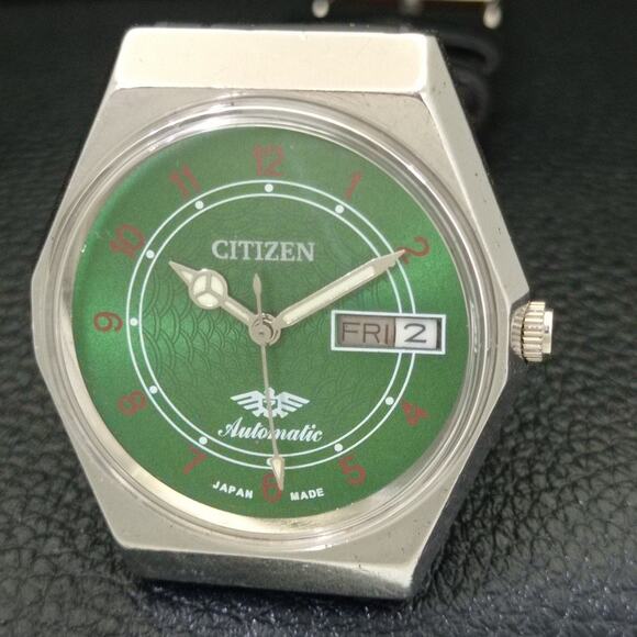 Vintage 1980 Citizen Automatic Mens Silver Watch W/daydate & Green accents - Picture 3 of 10